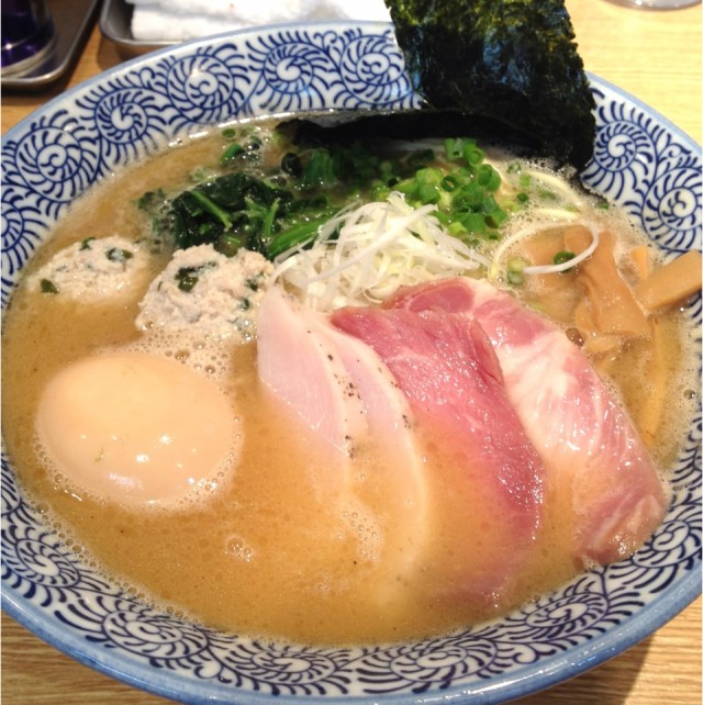 濃厚魚介ラーメン